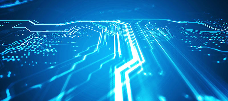 新能源高压线束是指用于传输高压电力和信号的电线束，通常用于电动汽车、混合动力汽车和其他新能源设备中。与传统汽车相比，新能源车辆使用更高电压的电力系统，因此需要使用高压线束来传输电能。